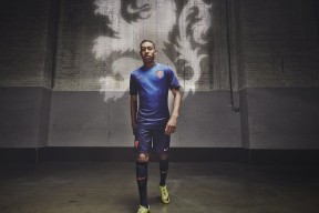 u球体育APP-世界杯转会风云：费城76人盯上锋线强援，李盈莹或成交易筹码