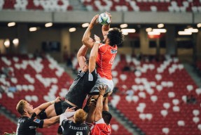 u球体育-洛杉矶湖人士气爆棚，亚冠抢七大战遇上迈阿密热火，目标明确直指晋级